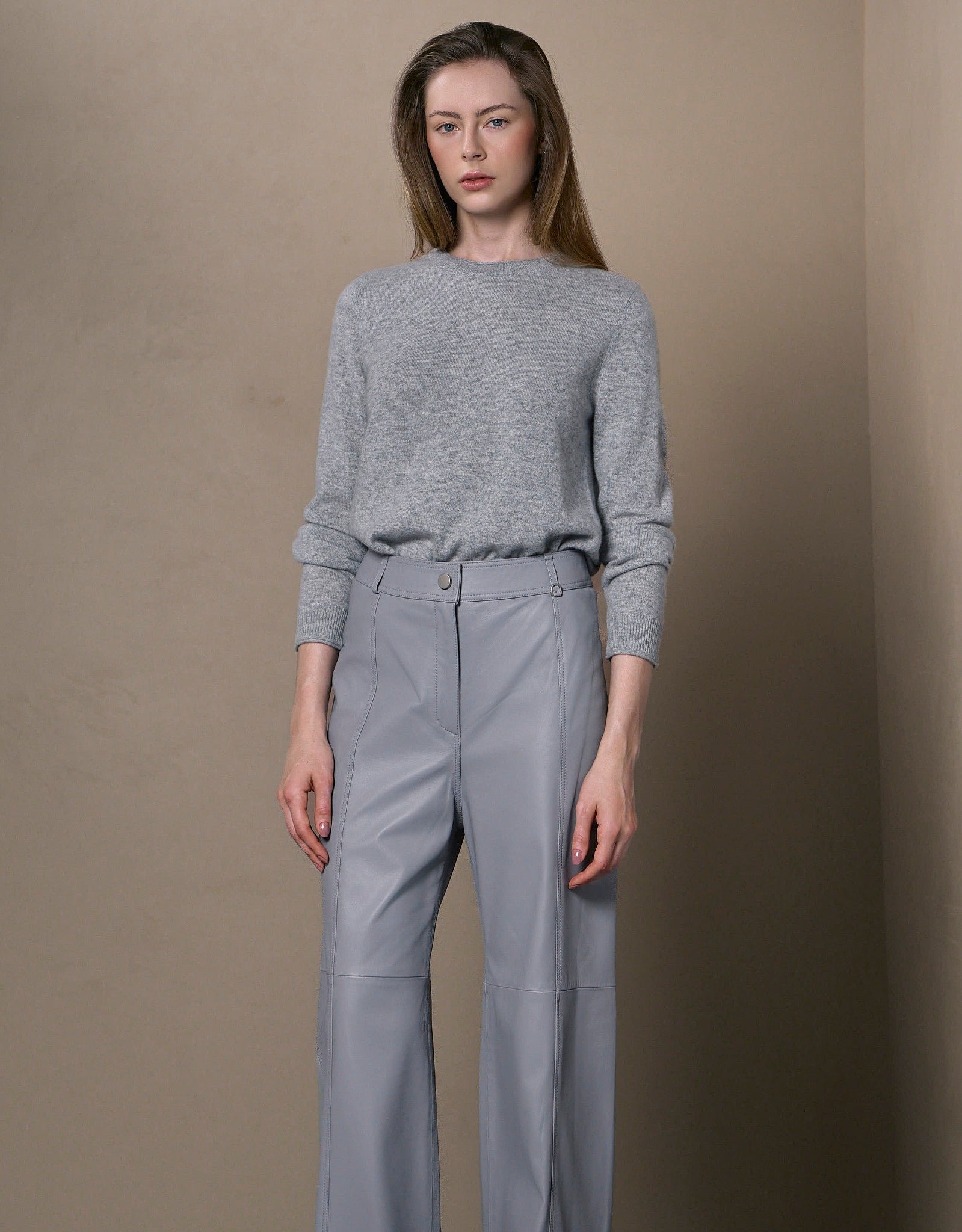 BLUSA MARIAH MADRE REINA CASHMERE CINZA ESTANHO